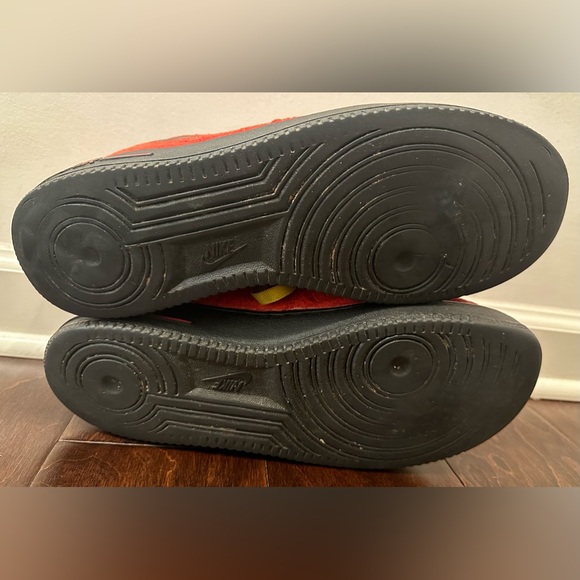 Nike Air Force I Low “Miami Heat” Red Paisley 488298-617 - Men’s Size 10 - Picture 14 of 16